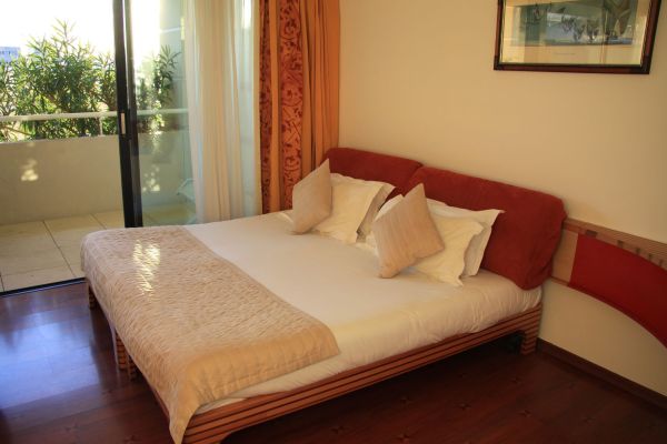 Hotel Quai des Princes Residence (Cap-d'Ail)